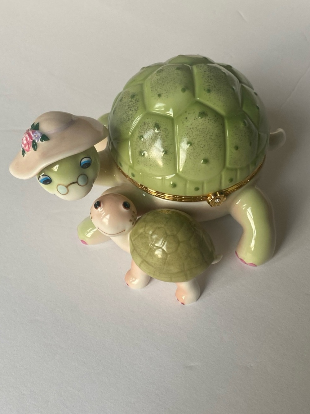 Ardleigh Elliott Grandmas Little Sweetheart Musical Turtle Trinket Box 2008